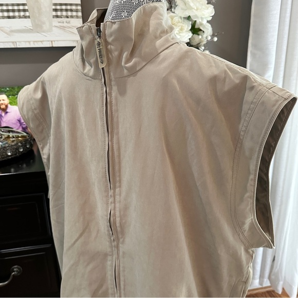 ProQuip Windshield Weatherwear Golf Vest Men’s Medium - Picture 5 of 16